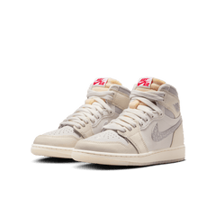 Big Kids' Air Jordan 1 Retro High OG "Sail University Red"