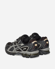 GEL-Nimbus 10.1 Sneakers Black / Clay Grey