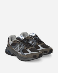 2010 Sneakers Tornado / Faded Black