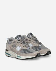 Made in UK 991v2 Sneakers Dove / Alloy / Silver