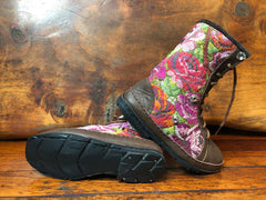 Size 38 Deluxe Desert Boots - Classic Rose Garden