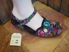 Size 39 Ballerina Sandals - Floating Flowers