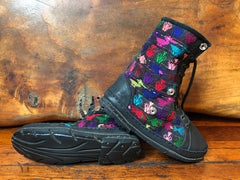 Size 39 Deluxe Desert Boots - Rainbow Animals on Black