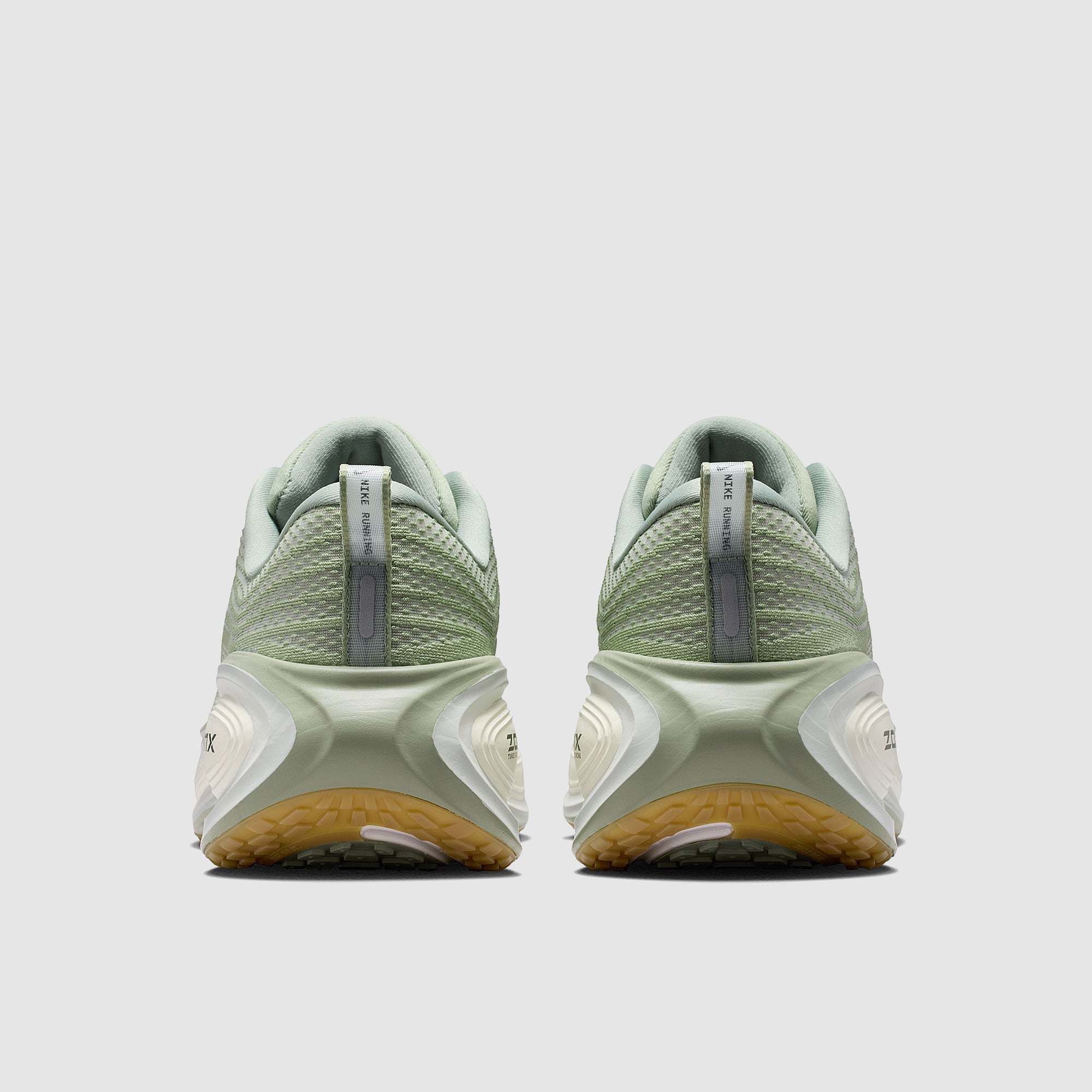 Nike Vomero Plus