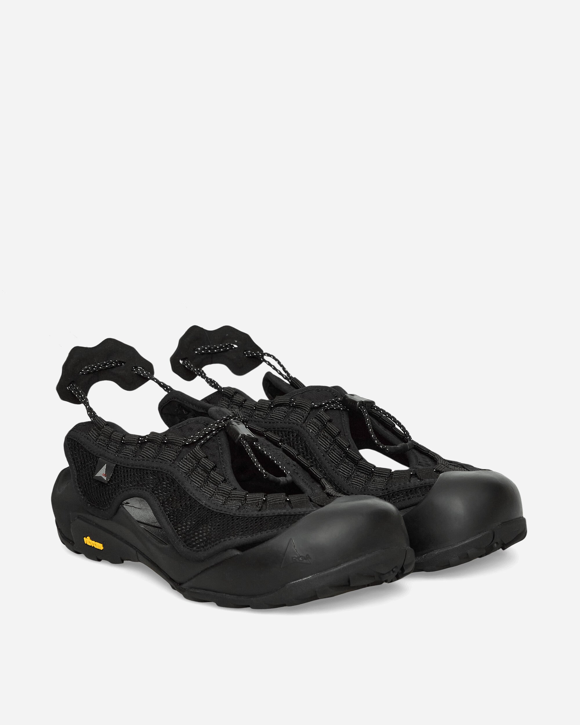 Arpy Weaved Sandals Black