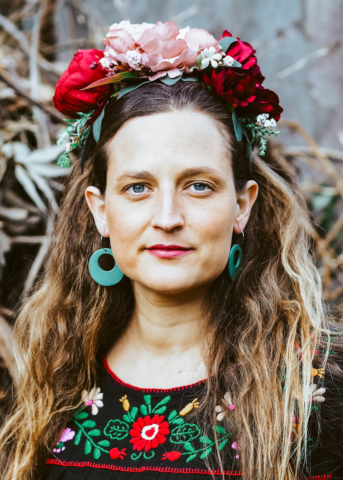 Frida Garland Romance
