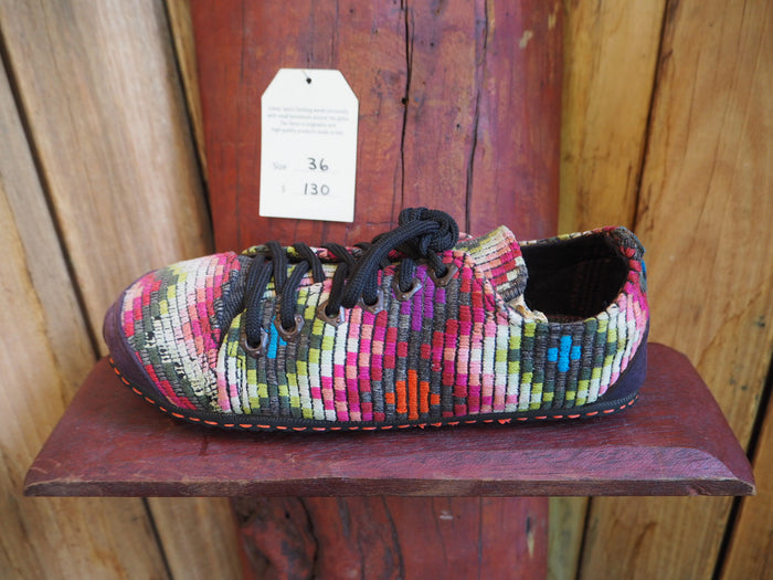 Size 36 Last of a Kind - Diamonds