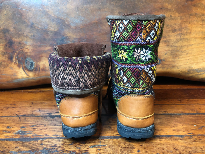 Size 38 Deluxe Desert Boots - Natural Hues