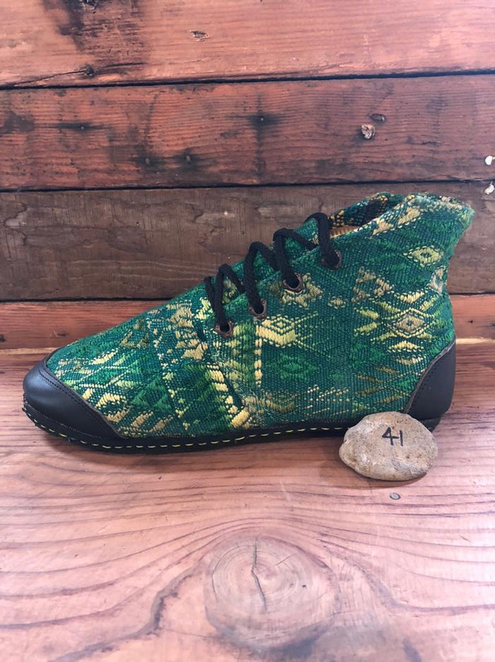 Size 41 Cloth Moccasins Green Deers