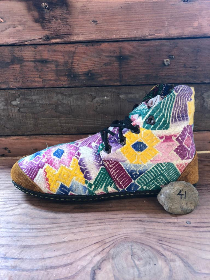 Size 41 Cloth Moccasins Pastel Patterns