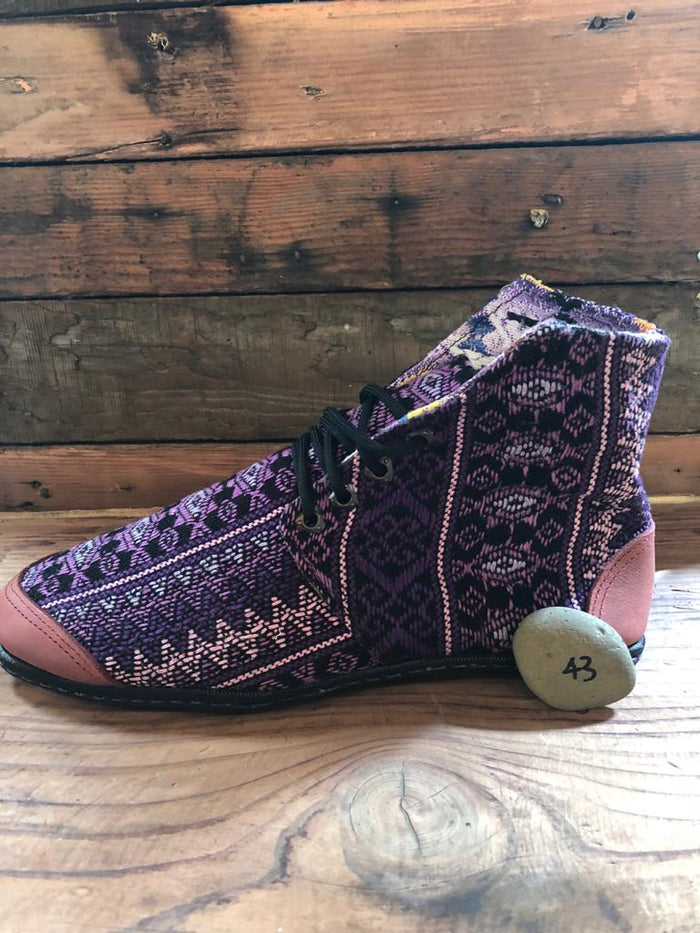 Size 43 Cloth Moccasins Purple ZigZags